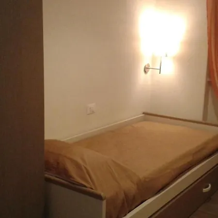 Drei-zimmer-wohnung In Apartment Vieste